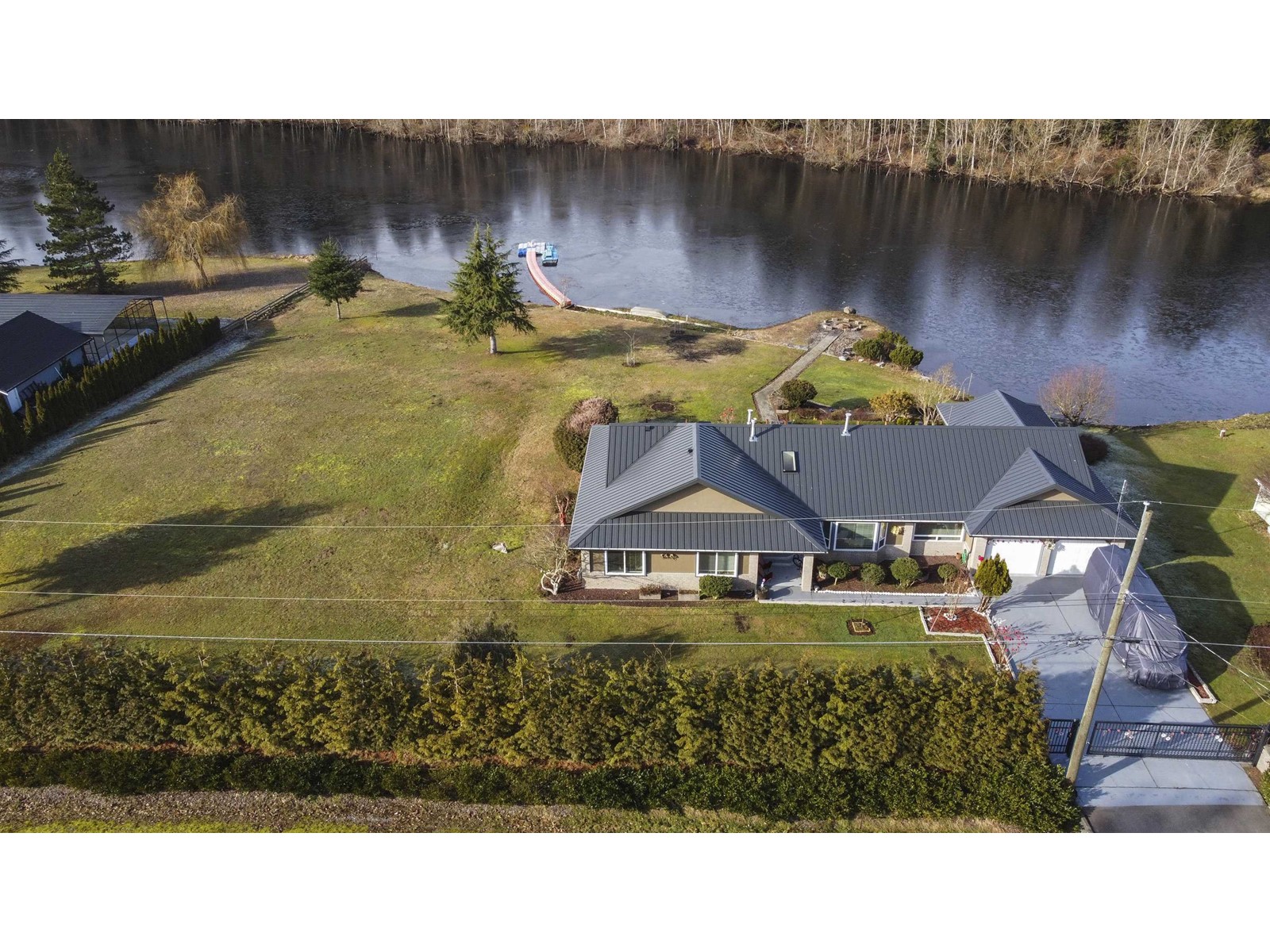 975 235 Street, Langley, BC, V2Z 2Y1