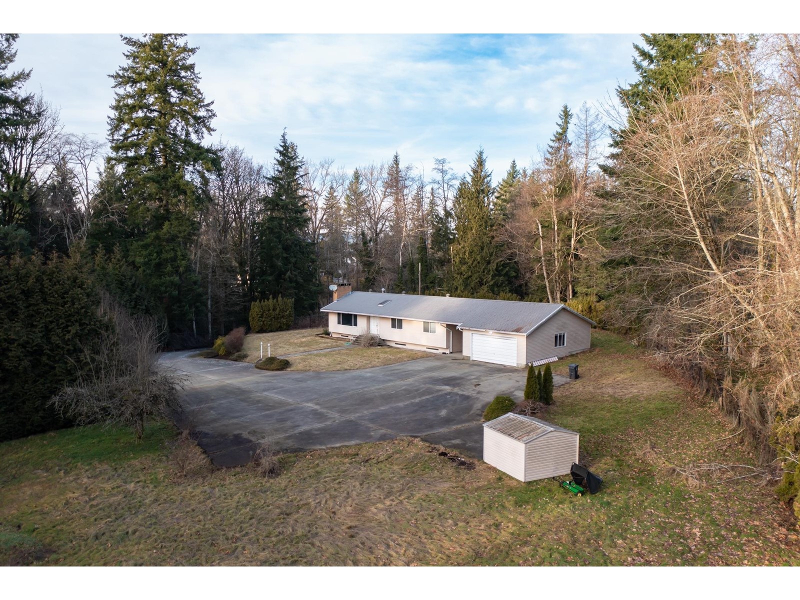 23326 50 Avenue, Langley, BC, V2Z 2S7