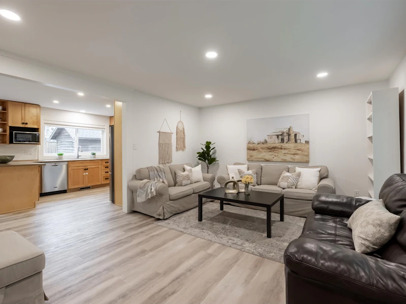 19770 46a Avenue, Langley BC V3A 5G6