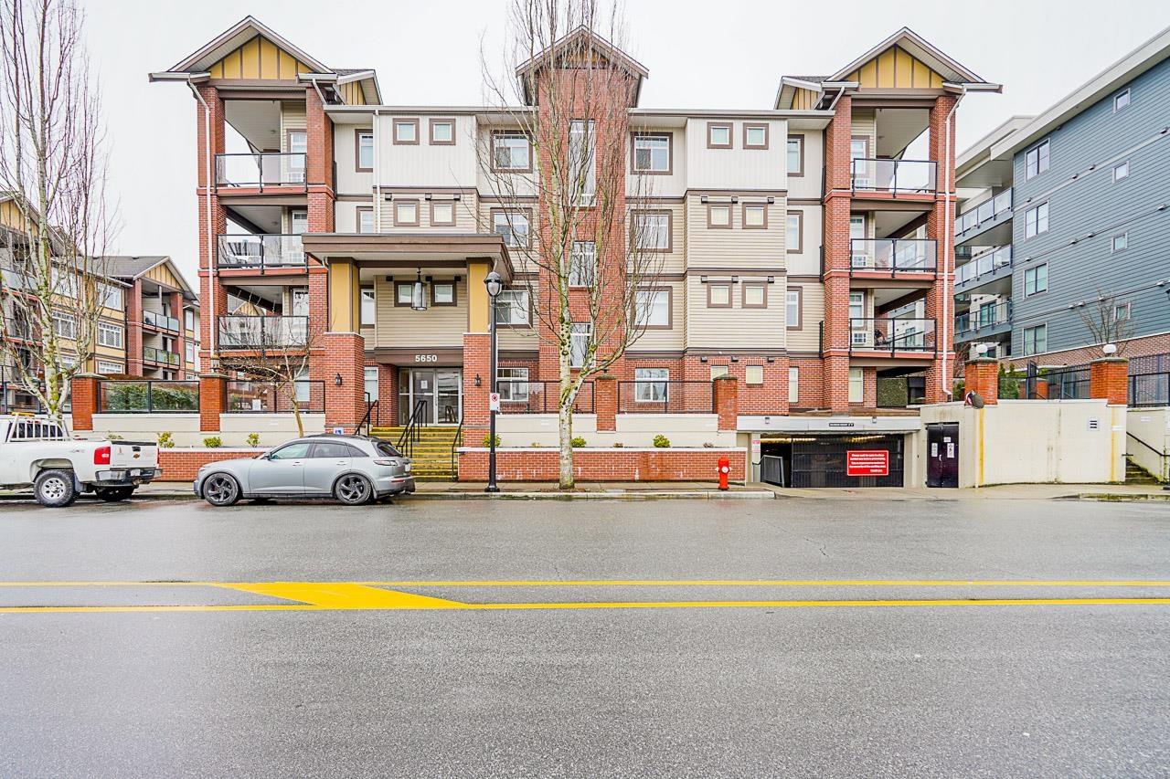 412-5650 201a Street, Langley, BC, V3A 0B3