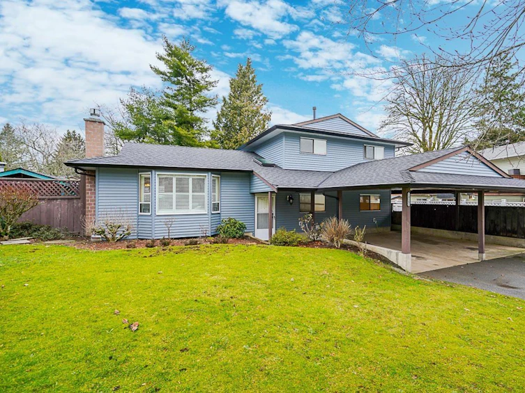 14163 74a Avenue, Surrey, BC, V3W 7N3