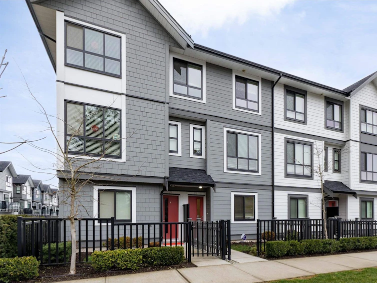 28-16760 25 Avenue, Surrey, BC, V3Z 0W4