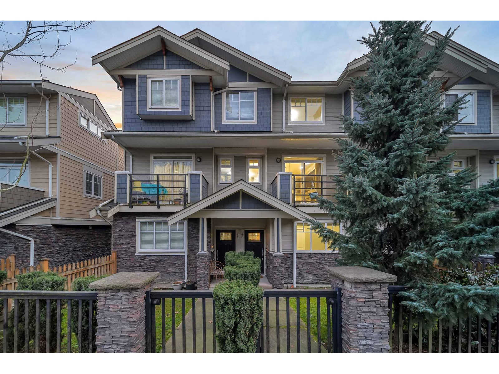 60-6383 140 Street, Surrey, BC, V3W 0E9