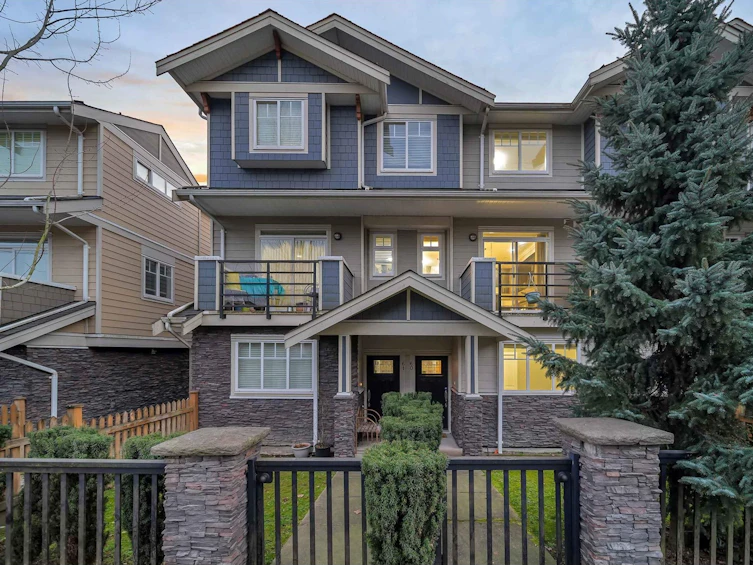 60-6383 140 Street, Surrey, BC, V3W 0E9
