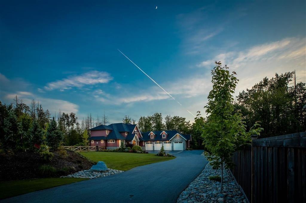 8625 217a Street, Langley, BC, V1M 3S7