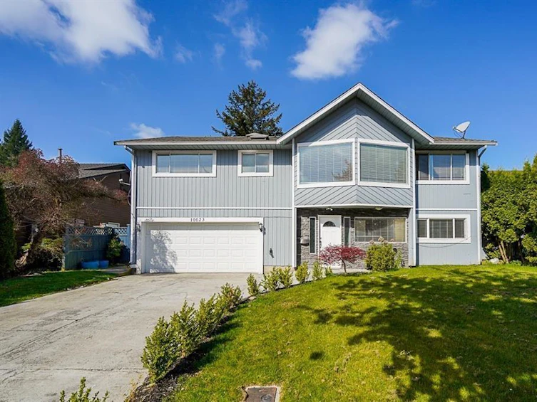 10023 156a Street, Surrey, BC, V4N 2S3