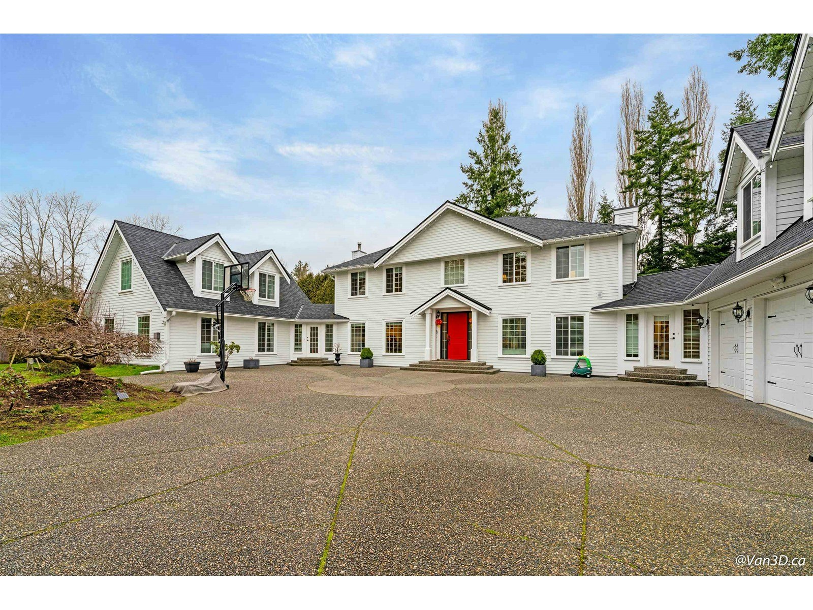 17923 20 Avenue, Surrey, BC, V3Z 9V2