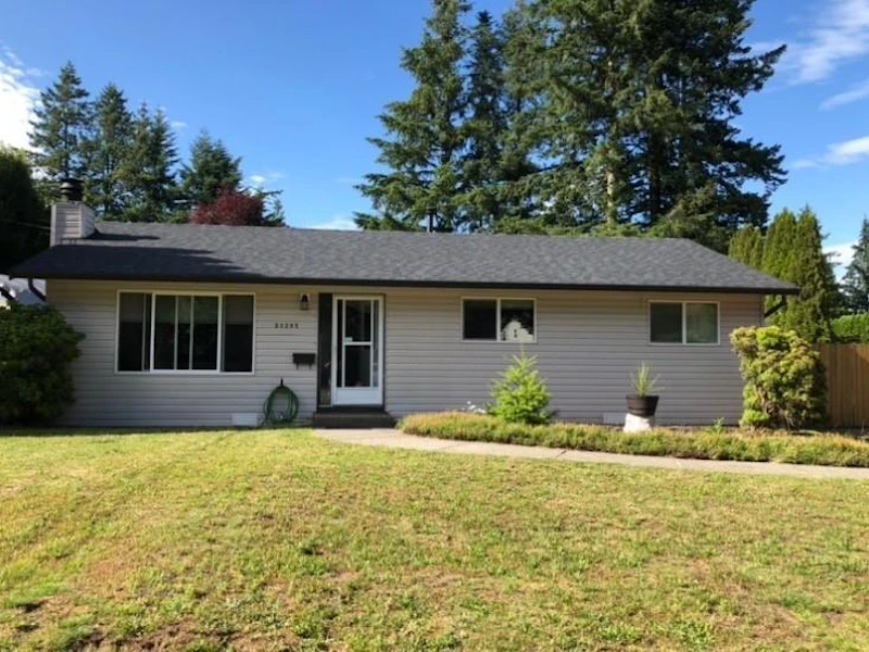 20295 43a Avenue, Langley BC V3A 5N7