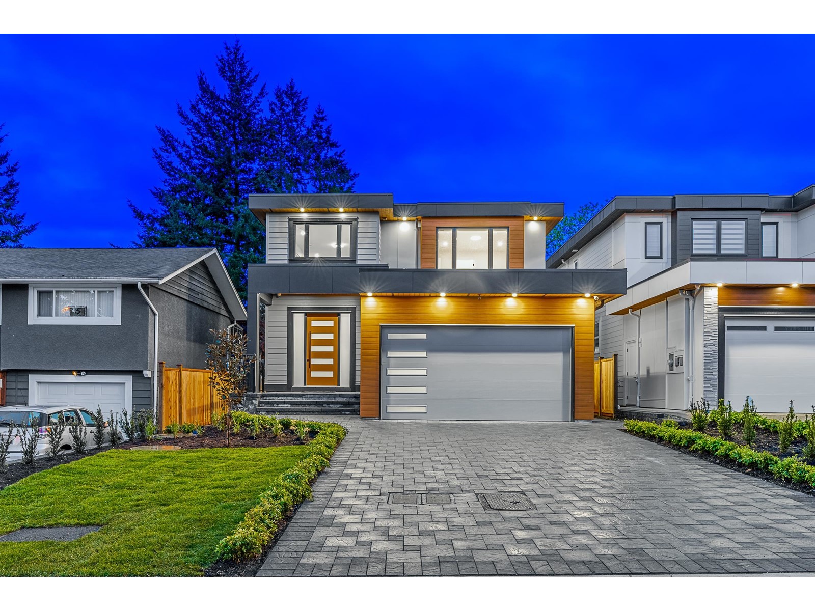 15894 Roper Avenue, Surrey, BC, V4B 2H4