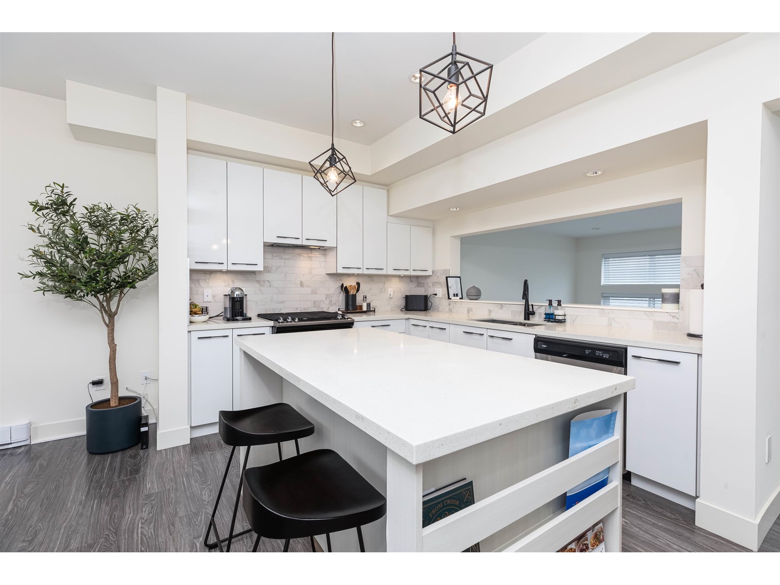 31-14057 60a Avenue, Surrey, BC, V3X 0J2