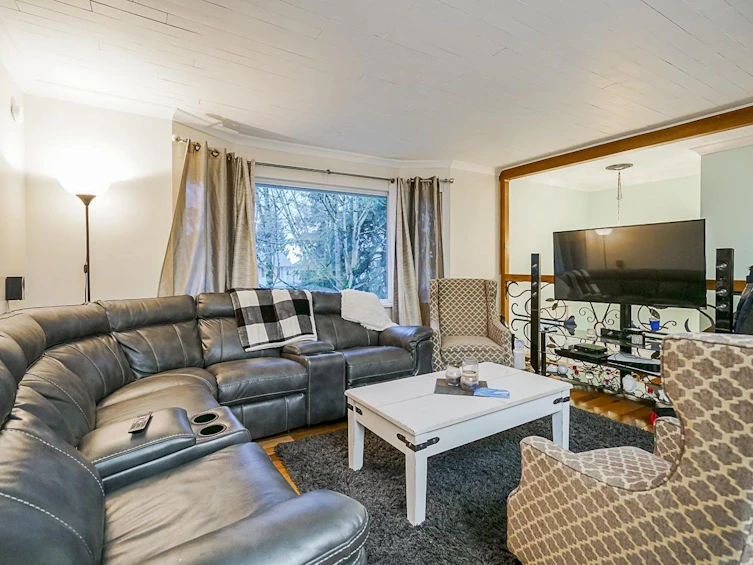 6242 Sundance Drive, Surrey, BC, V3S 8B2