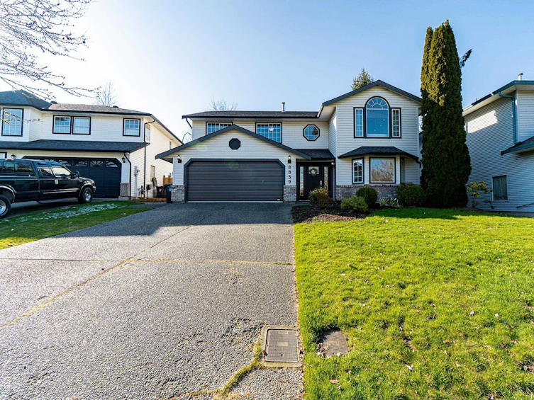 8839 212a Street, Langley, BC, V1M 2J9