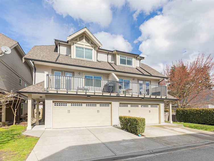8-8358 121a Street, Surrey, BC, V3W 1T6