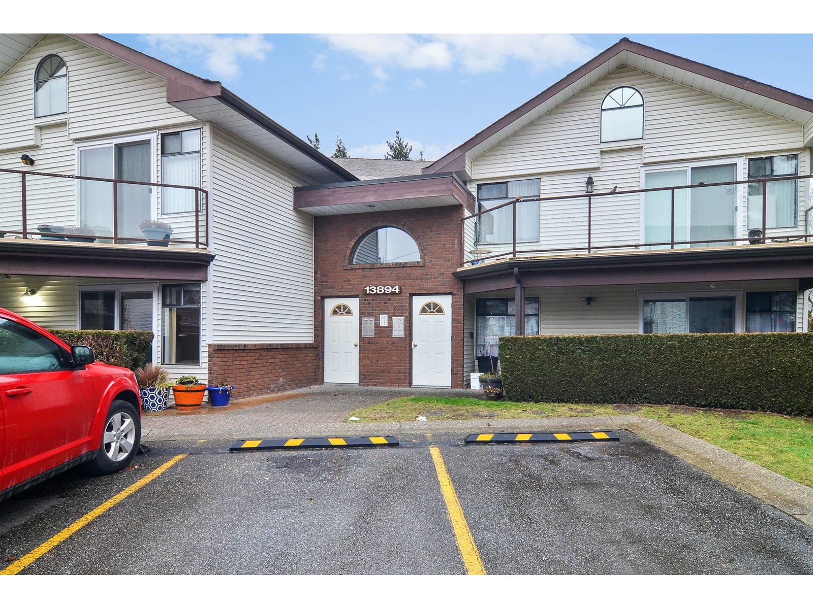 105-13894 102 Avenue, Surrey, BC, V3T 1P1