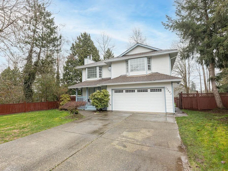 15882 98a Avenue, Surrey, BC, V4N 2A3