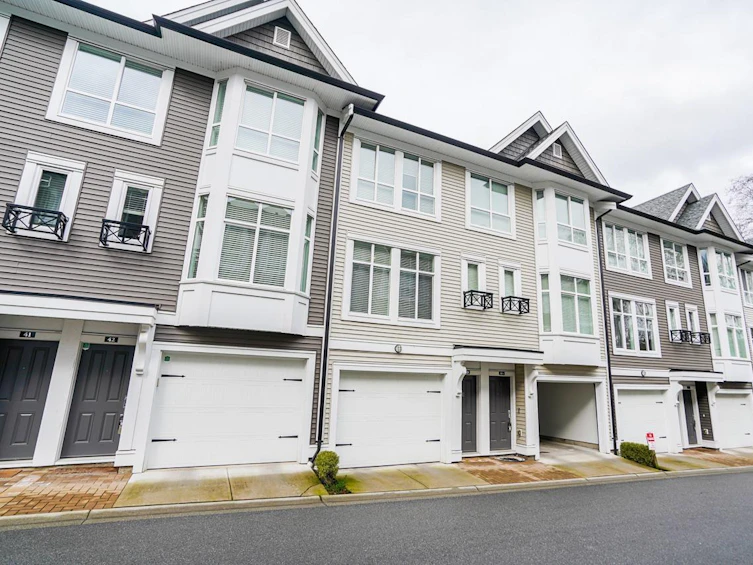 43-14433 60 Avenue, Surrey, BC, V3S 1R4