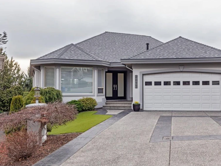 2077 Essex Drive, Abbotsford, BC, V2S 7R8