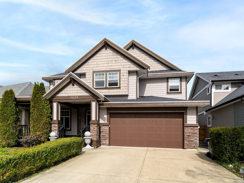 21223 83a Avenue, Langley BC V2Y 0C2