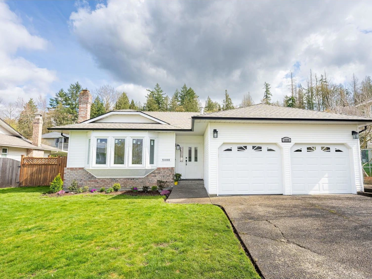 5098 219 Street, Langley, BC, V3A 8P7