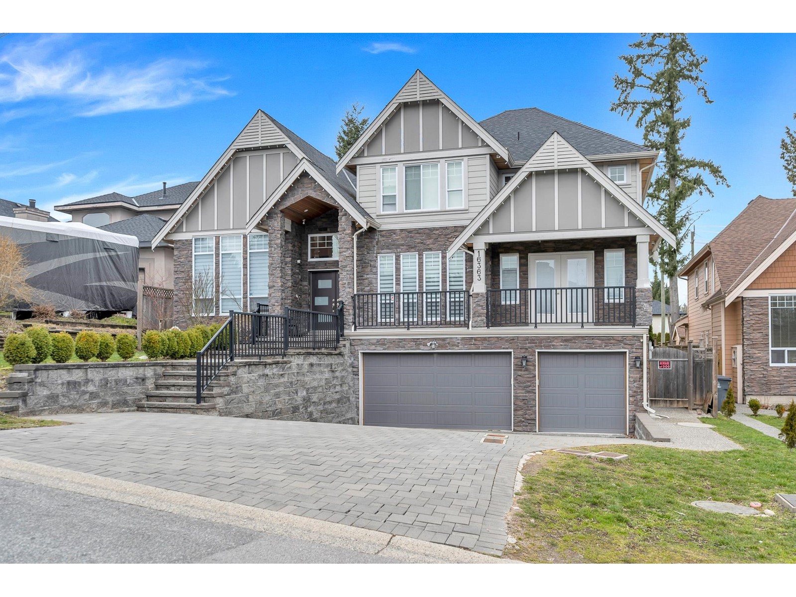 16363 95 Avenue, Surrey, BC, V4N 3C5