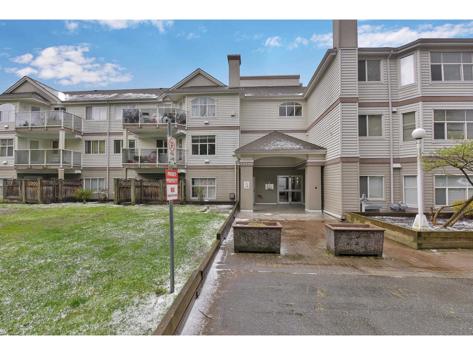 207-12739 72 Avenue, Surrey, BC, V3W 4E8