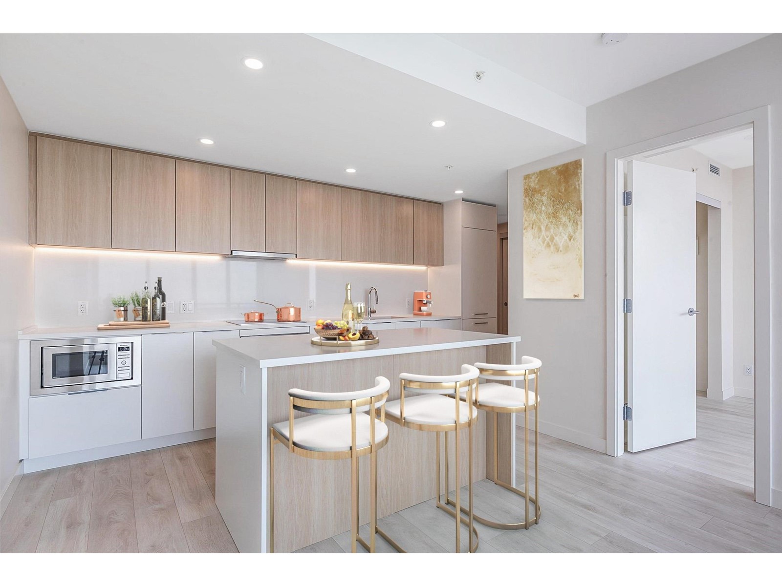 2209-2209 13318 104 Avenue, Surrey, BC, V3T 1V4