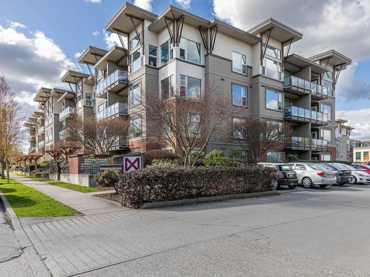 419-33539 Holland Avenue, Abbotsford, BC, V2S 0C6