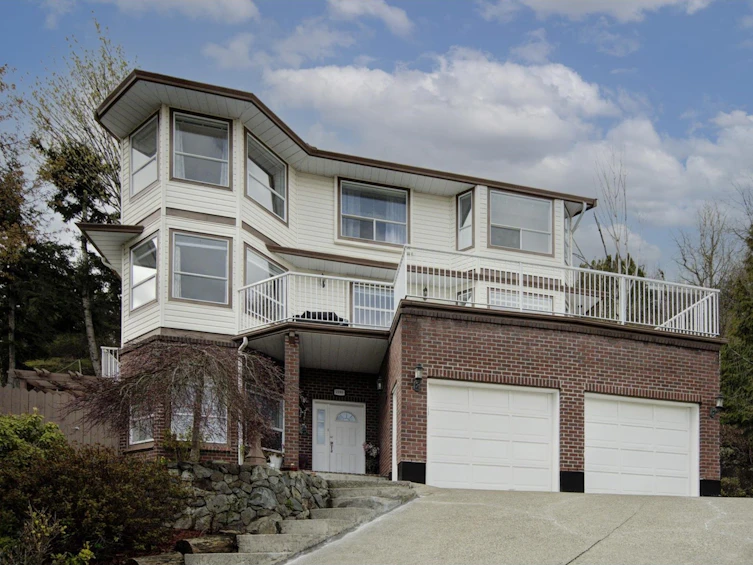 2255 Mountain Drive, Abbotsford, BC, V3G 1E4