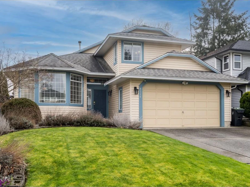 9226 211b Street, Langley BC V1M 2C2