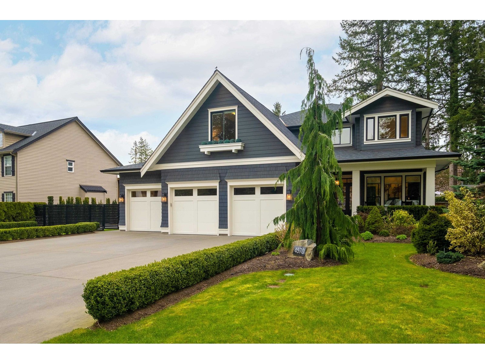 4570 198 Street, Langley, BC, V3A 1E8