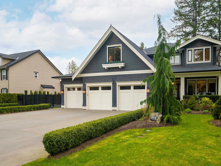 4570 198 Street, Langley, BC, V3A 1E8
