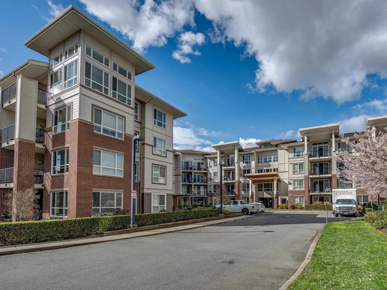 209-3192 Gladwin Road, Abbotsford, BC, V2T 6M9