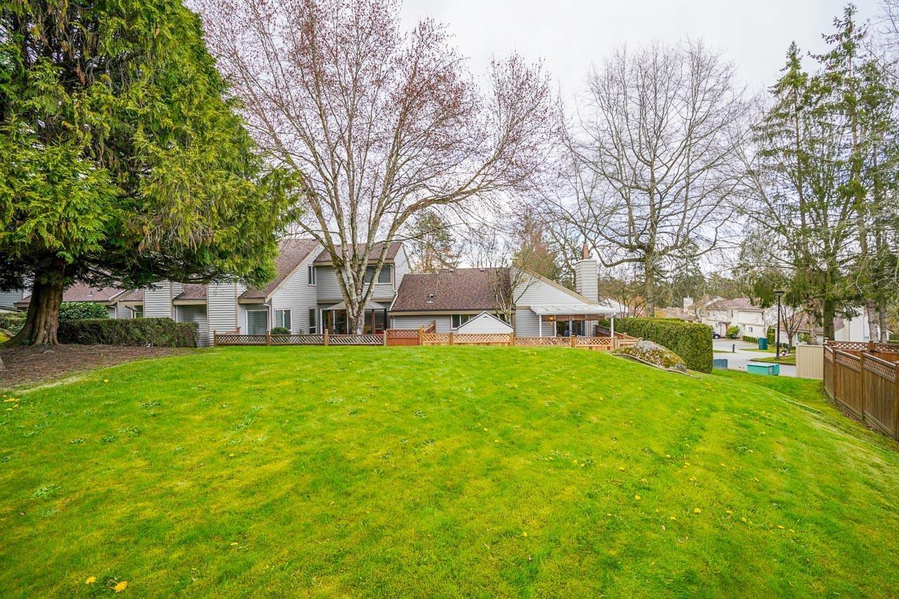 6271 West Greenside Drive, Surrey, BC, V3S 5M8