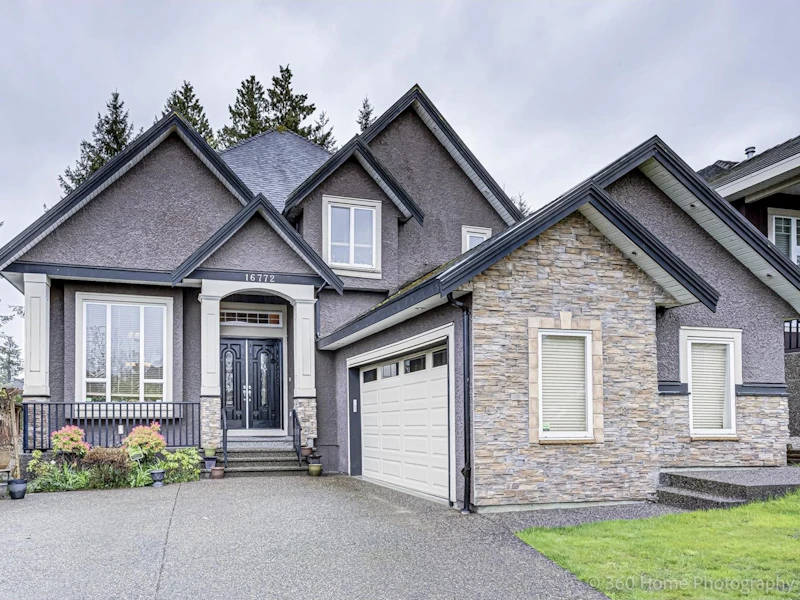 16772 86th Avenue, Surrey BC V4N 5N4