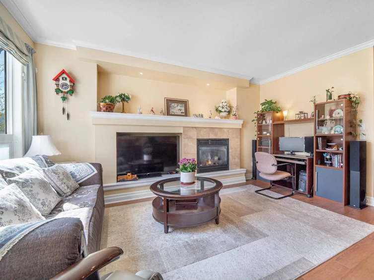 15660 24 Avenue, Surrey, BC, V4A 2J7