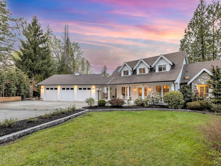 22085 86a Avenue, Langley, BC, V1M 3S8