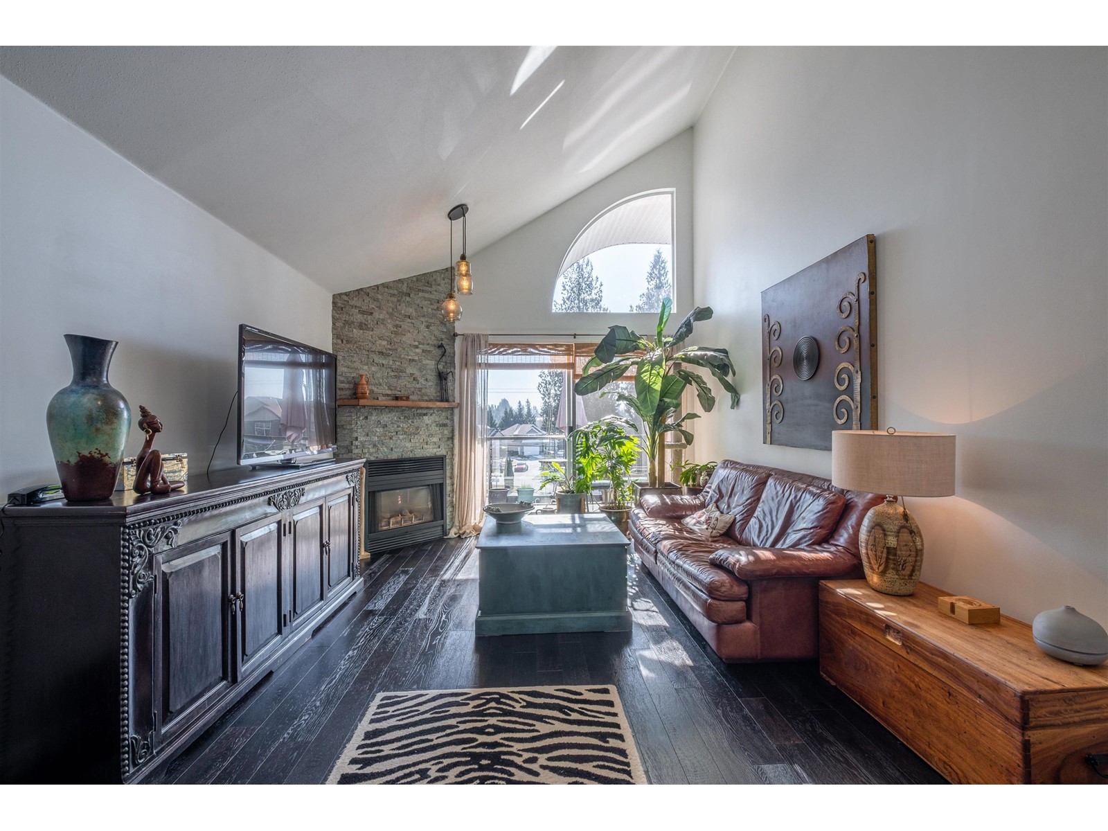 304-33887 Marshall Road, Abbotsford, BC, V2S 1L6