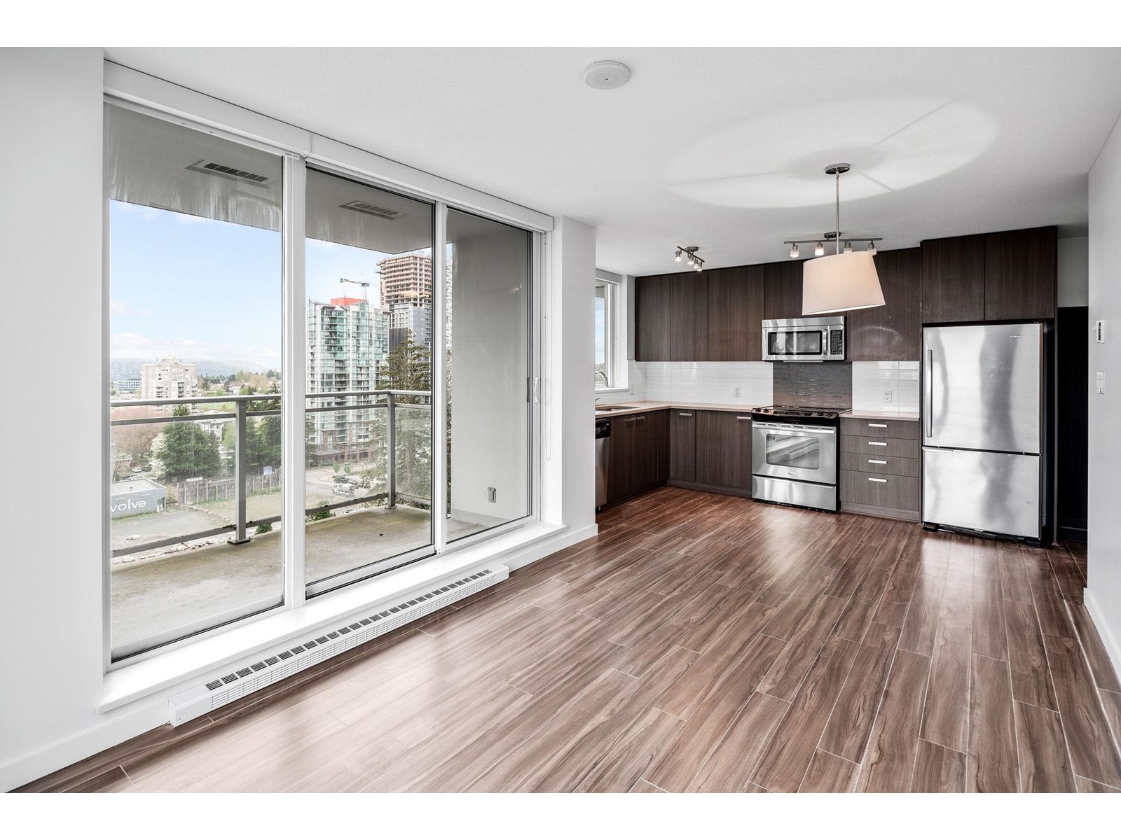 1502-13325 102a Avenue, Surrey, BC, V3T 0J5