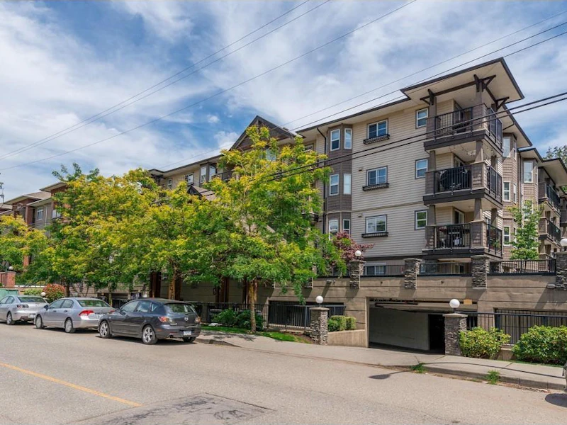 411 - 5488 198th Street, Langley BC V3A 1G2