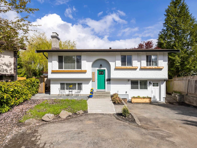 20523 48b Avenue, Langley, BC, V3A 5P1
