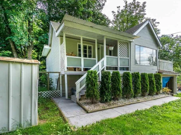 24592 56 Avenue, Langley, BC, V2Z 1C1
