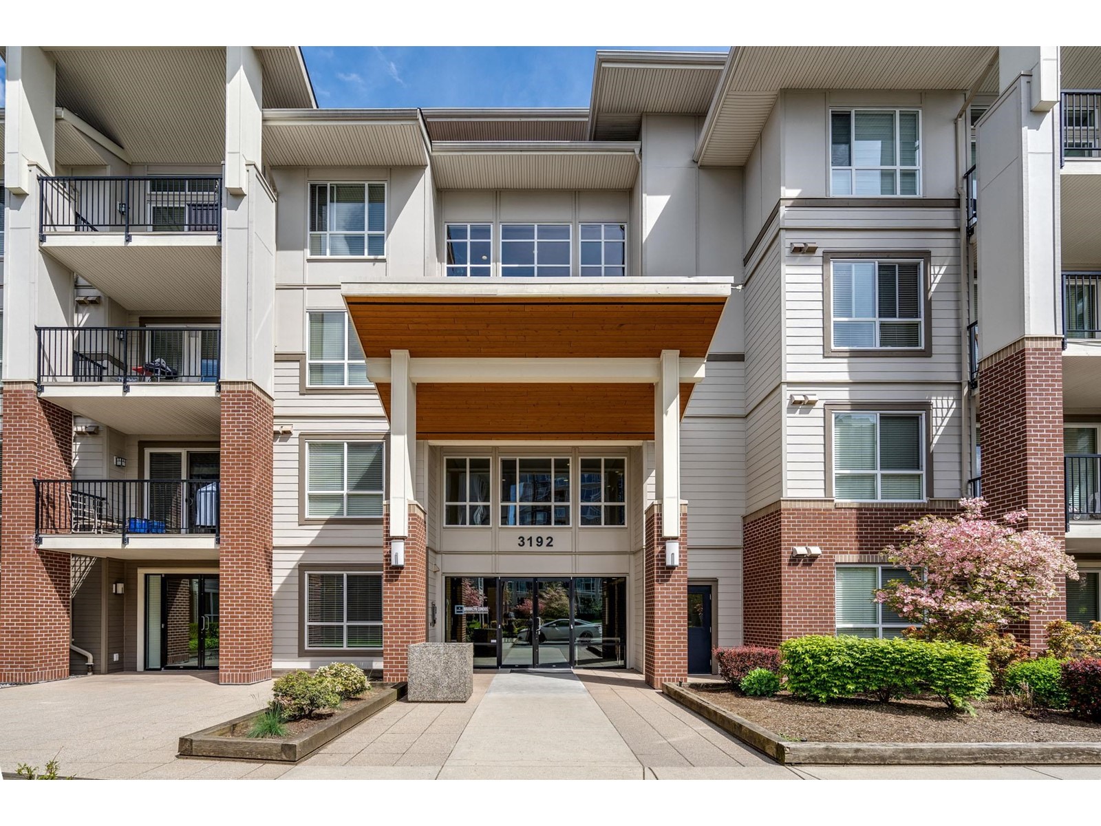 409-3192 Gladwin Road, Abbotsford, BC, V0X 2A0