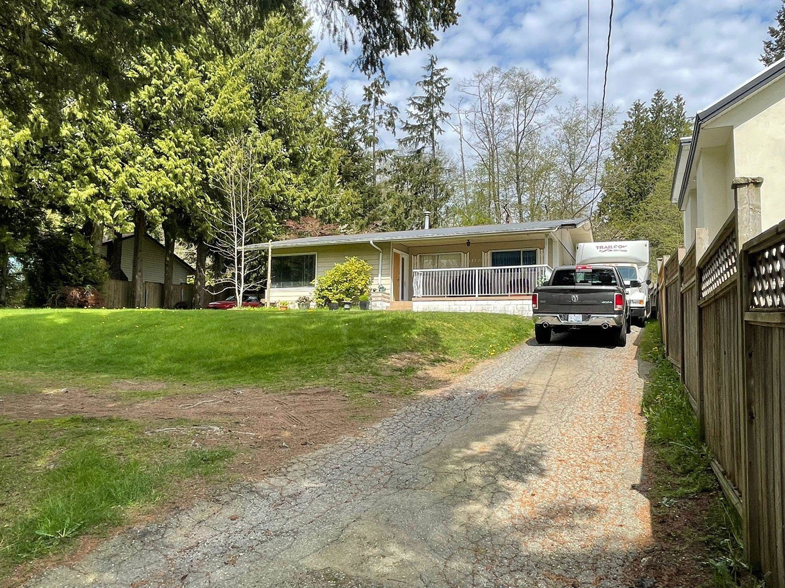 14137 68 Avenue, Surrey, BC, V3W 2H3