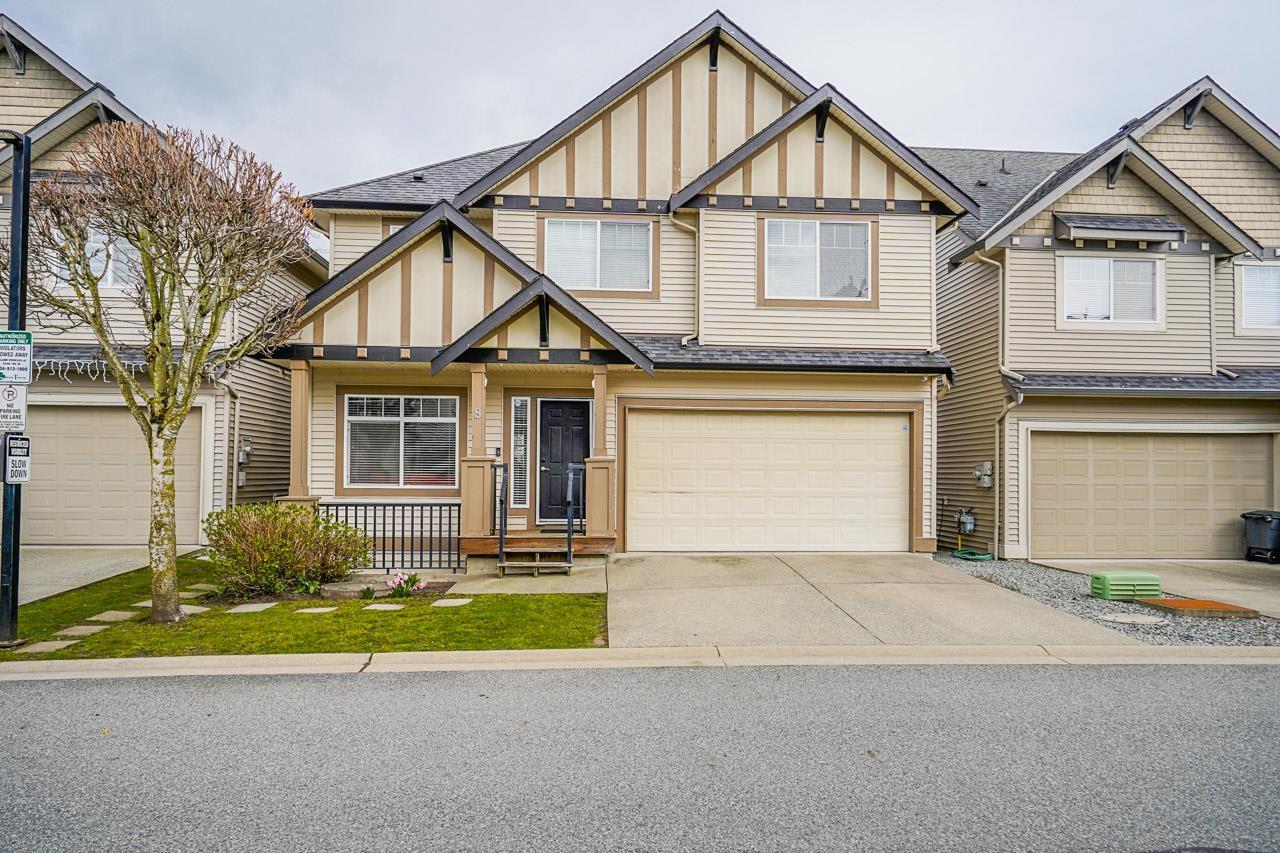 8-6195 168 Street, Surrey, BC, V3S 3X9