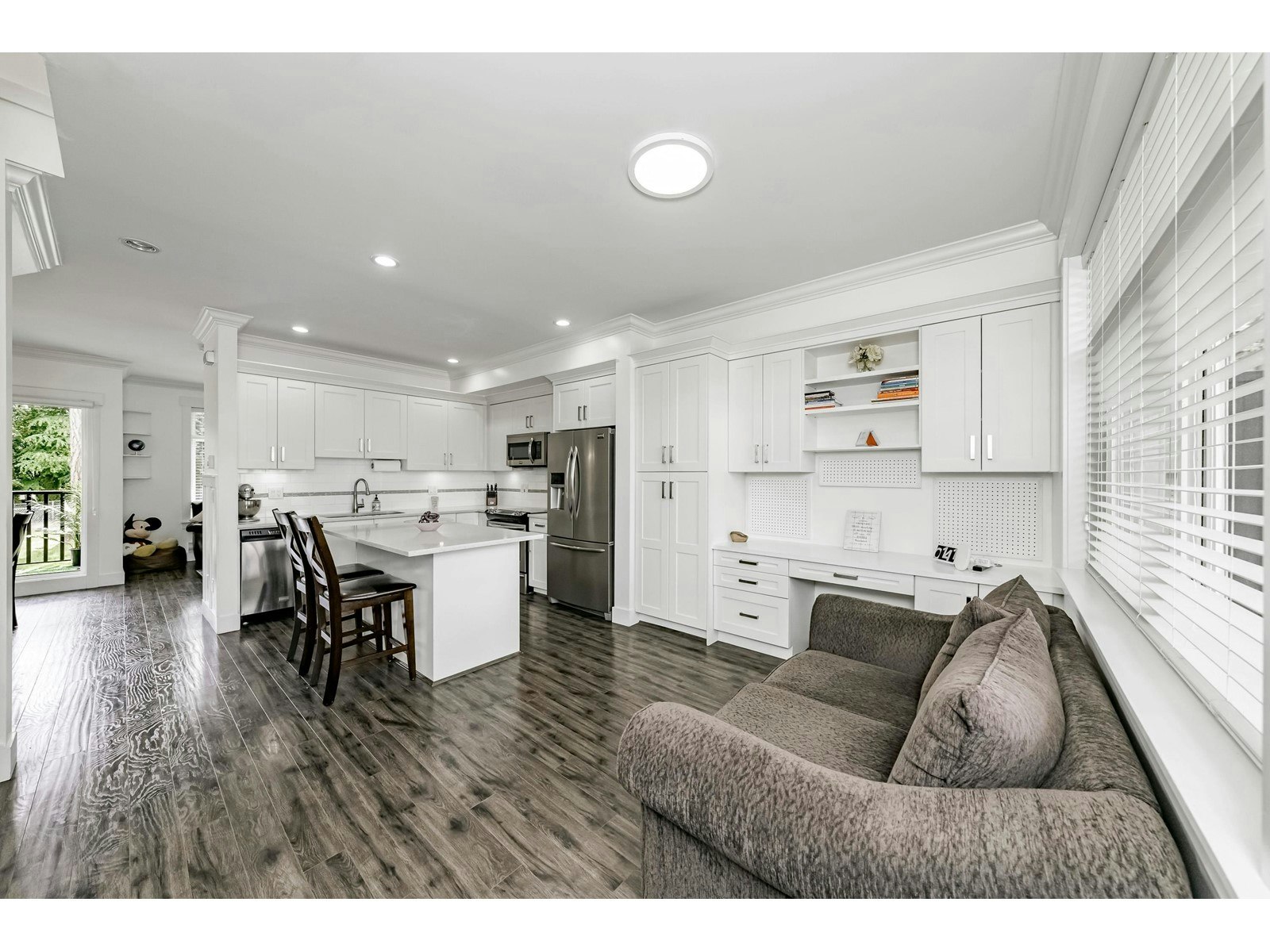9-5957 152 Street, Surrey, BC, V3S 3K4