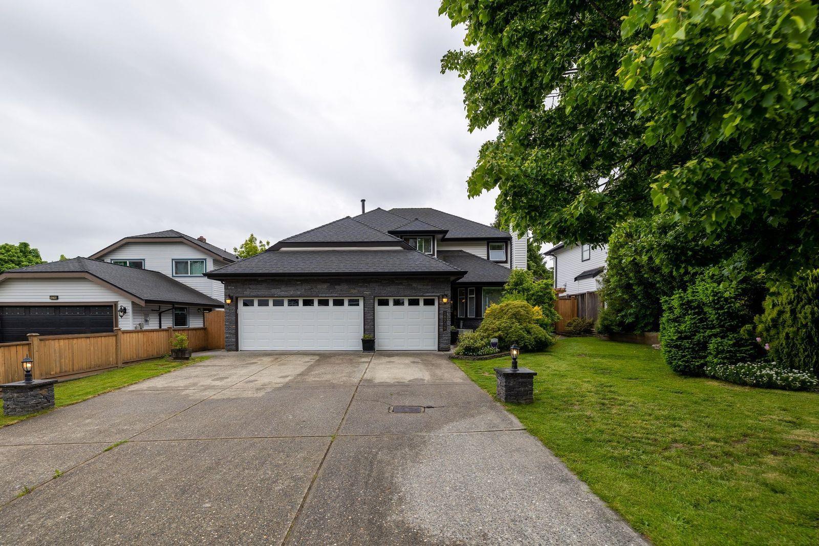 18738 56b Avenue, Surrey, BC, V3S 7N3