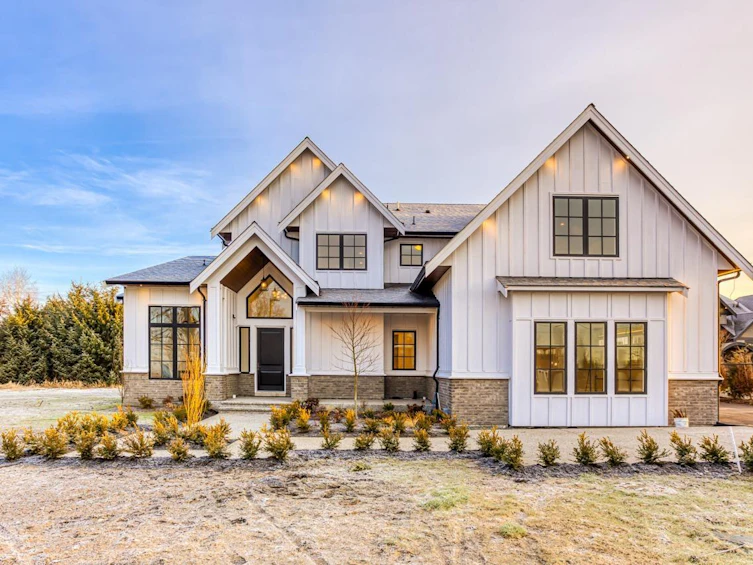 21373 64 Avenue, Langley, BC, V2Y 1M4