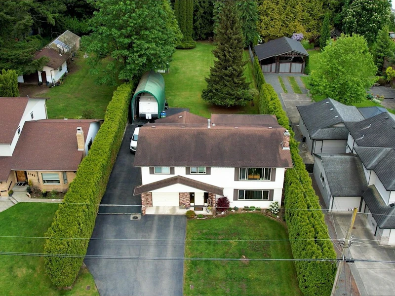 2070 Windsor Street, Abbotsford BC V2T 6L9