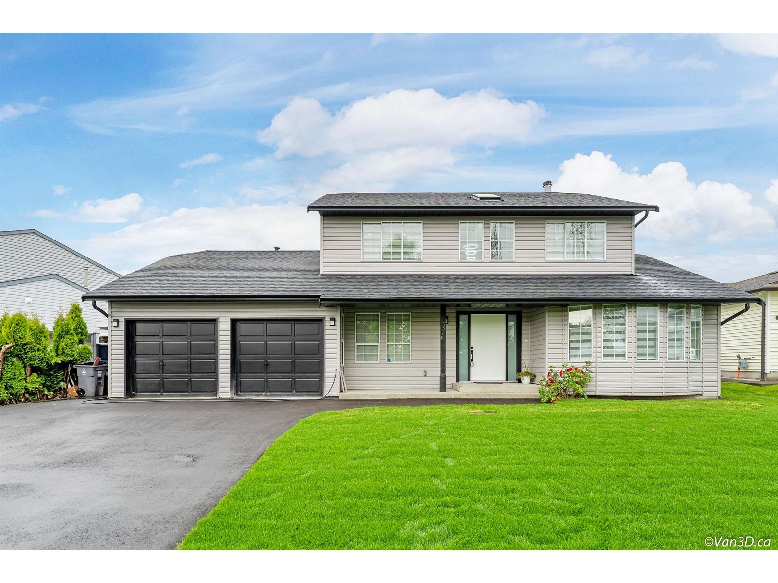 7376 123 Street, Surrey, BC, V3W 5S3