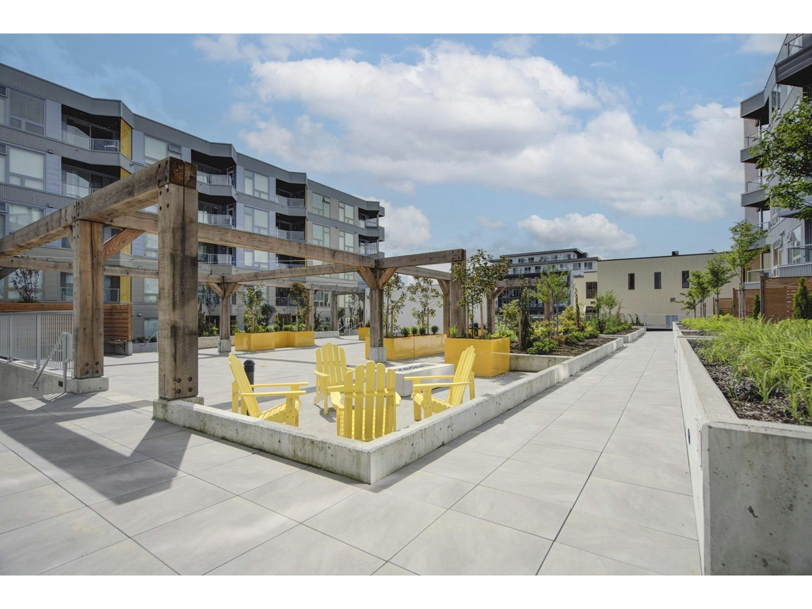 9-32828 Landeau Place, Abbotsford, BC, V2S 0M4